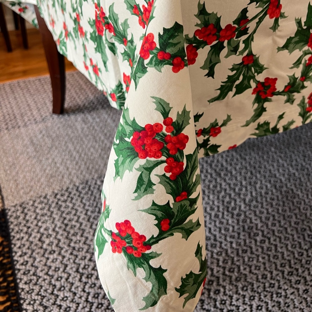Holly Christmas tablecloth